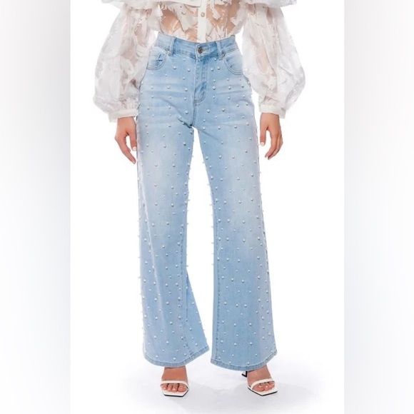 Akira Pearl Jeans - Picture 3 of 6